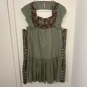 Free People Day Glow Embroidered Mini Dress in Spanish Moss combo size large